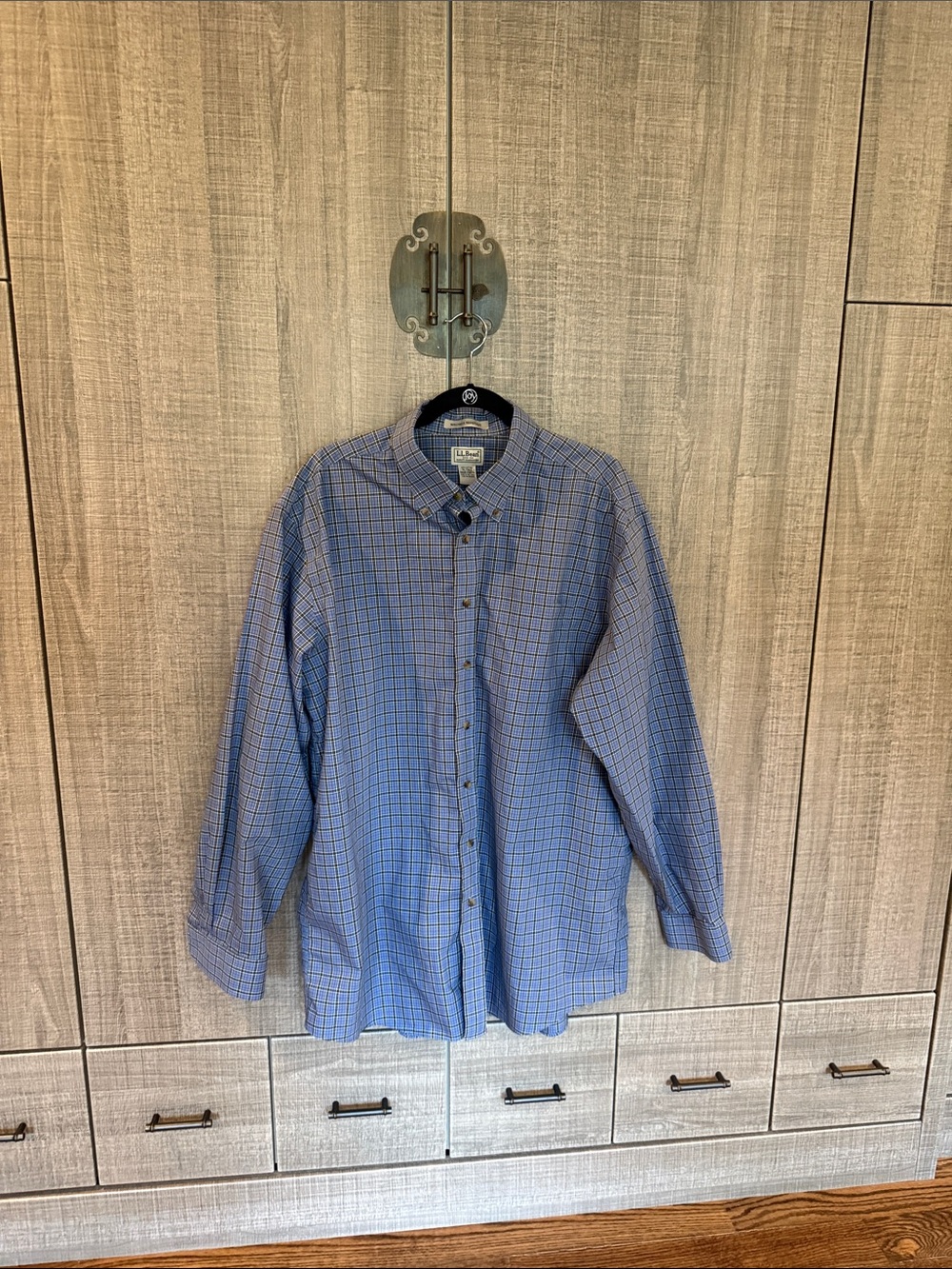 L.L. Bean Men's Blue and Navy Windowpane Button-Down Shirt